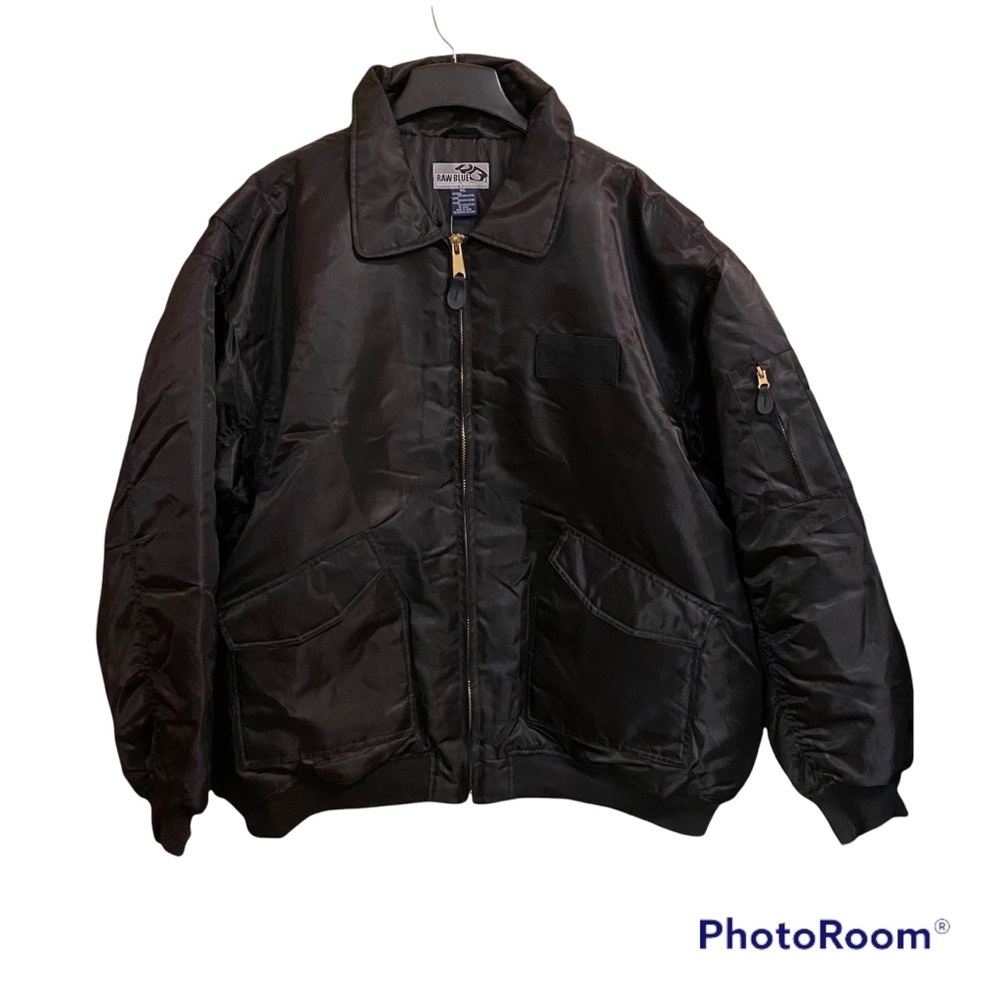 Men’s black insulated jacket by Raw Blue